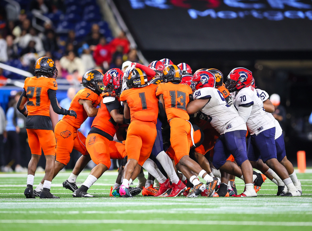 Belleville vs Southfield A&T 11-26 Mariusz Nowak58